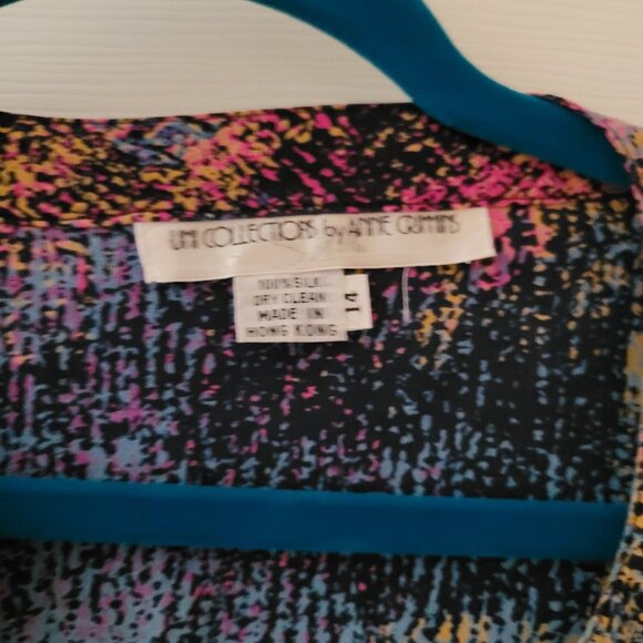 Vintage Abstract Colourful Silk Blouse - Picture 9 of 10